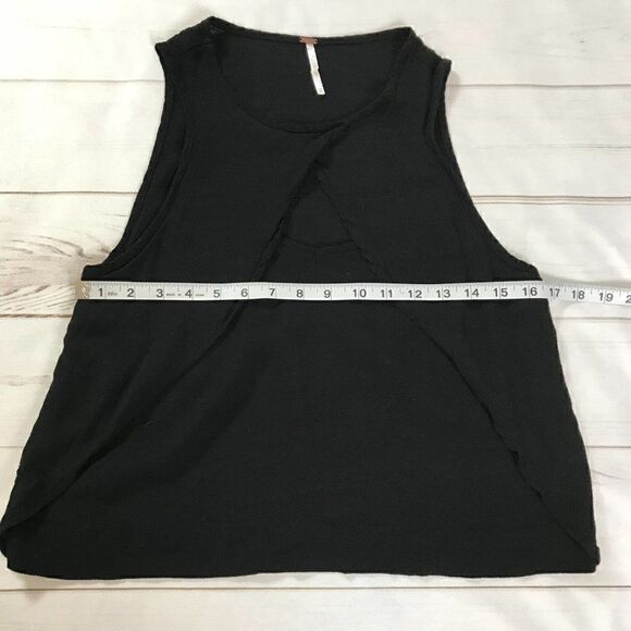 Free People Womens Black Keyhole Pullover Top XS - Picture 8 of 8